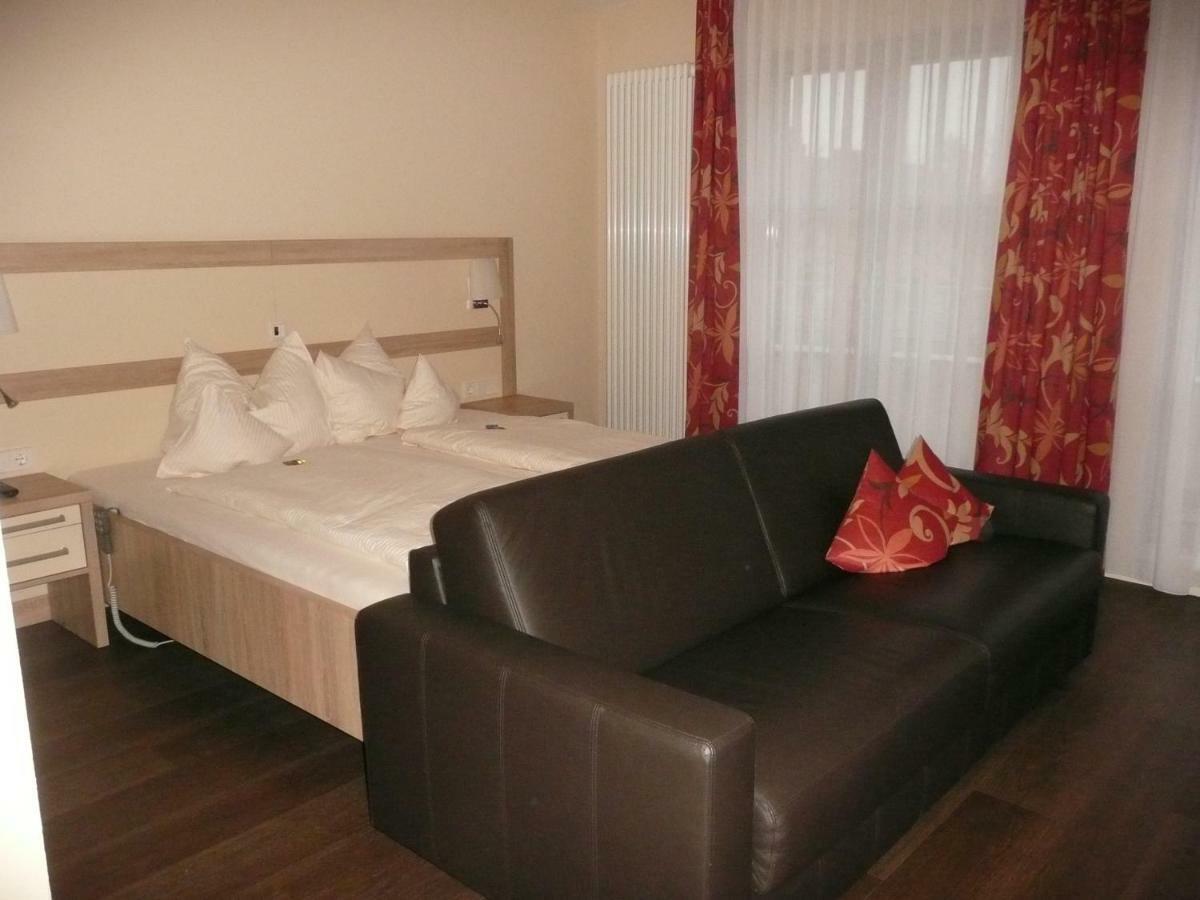 Gda Hotel Am Schlosspark Bad Homburg vor der Höhe Esterno foto